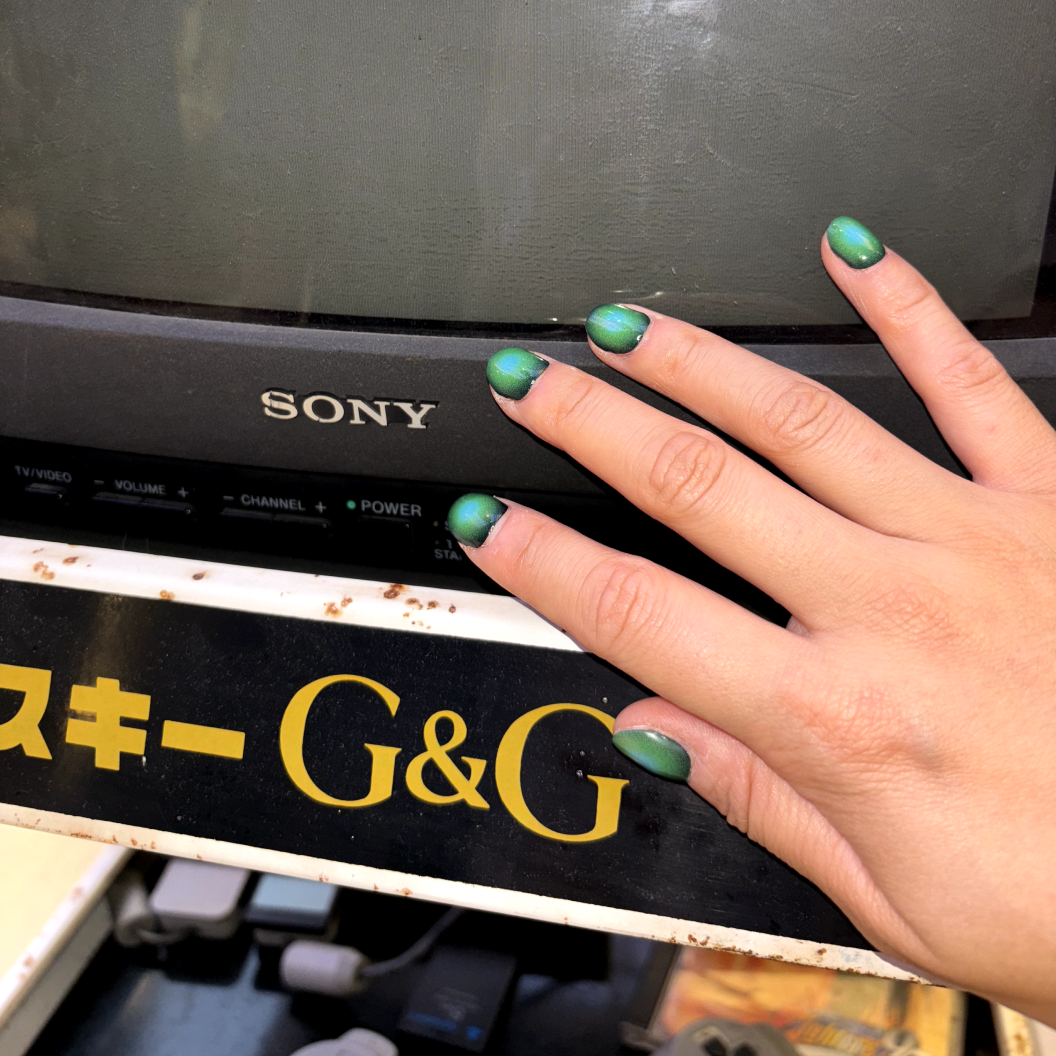 풋더미나코핀 PUTTHEMINACOFFIN x UUUUU