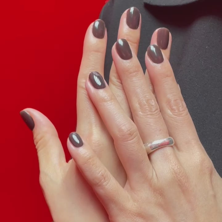 Load video: Onyx Syrup